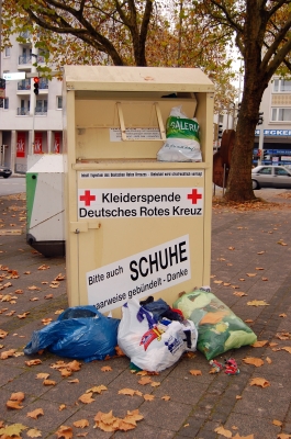 Kleiderspende Deutsches Rotes Kreuz