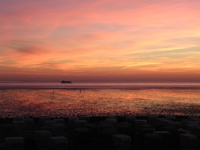 Sonnenuntergang am Meer bei Büsum