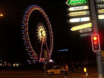 Riesenrad in Zürich bei Nacht