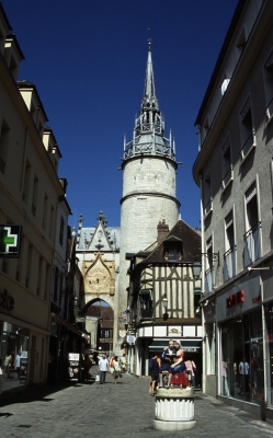 Auxerre IV
