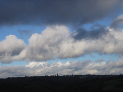 Drei Wolkenschichten