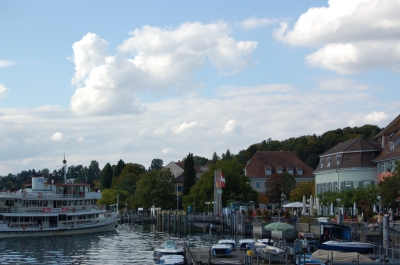 Fahrgastschiff »Baden« am Überlinger Seeufer