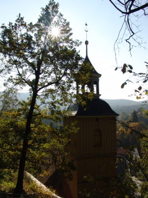 Kirche im Gegenlicht