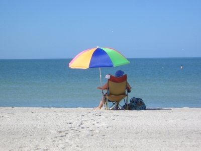 Mann am Strand von Clearwater