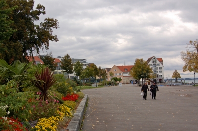 Auf der Promenade in Friedrichshafen