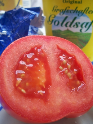 Tomatenhälfte
