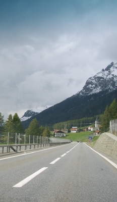 Schweizer Autobahn / 2