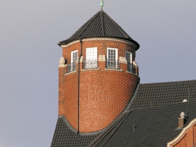 Turm über den Dächern