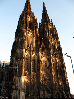 Köln Dom im Sonnenlicht