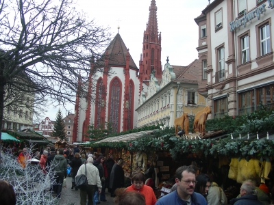 Weihnachtsmarkt am Tag