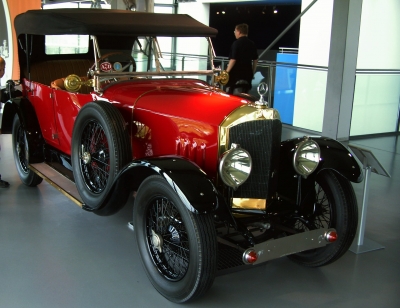 Oldtimer in der Autostadt -7-