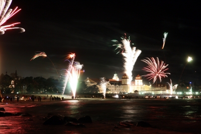 Neujahrsfeuerwerk am Binzer Strand