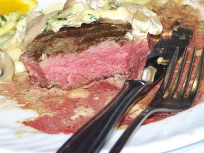 blutiges Steak...echt nicht lecker
