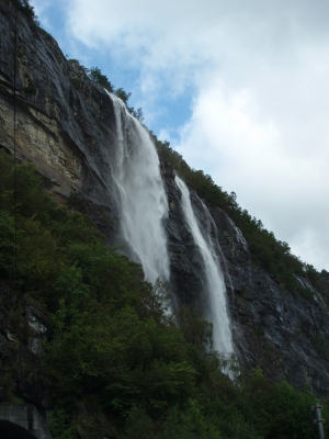 Wasserfall nach Regen