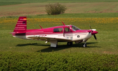 Flugzeug 1