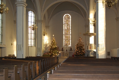 Weihnachtliche Kirche