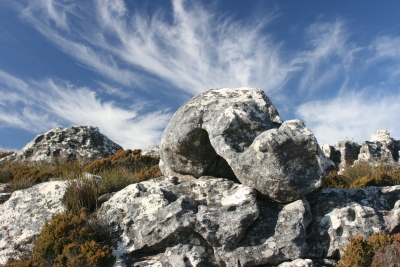 Felsen & Wolken