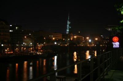 Hamburg City bei Nacht