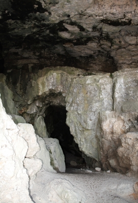 Höhle2