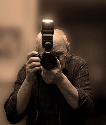 Bernd mit Nikon - monochrom