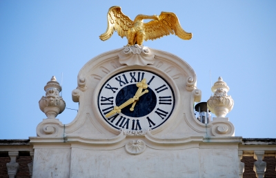 Uhr in Schönbrunn!
