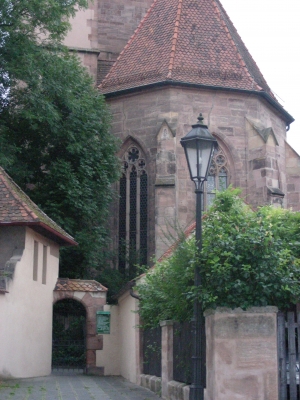 Kircheneingang in Mögeldorf