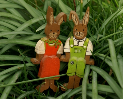 Herr und Frau Hase warten auf Ostern
