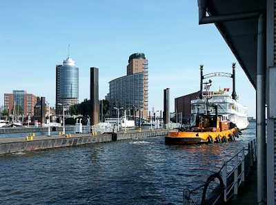 Hafenbild - von der Überseebrücke