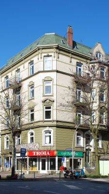 Eckhaus - Grundstrasse 2
