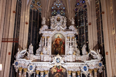 Der barocke Altar im Erfurter Dom