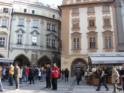 der Rathausplatz in Prag