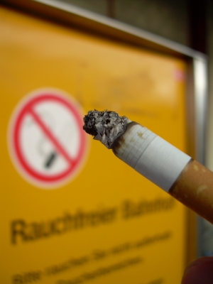 Rauchverbot am Bahnhof