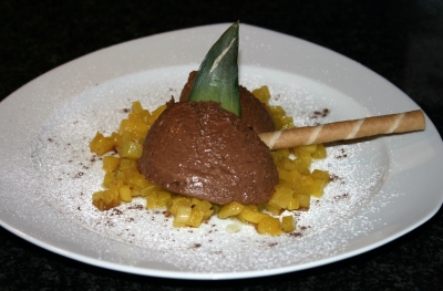 Mousse au chocolat auf Ananas 1