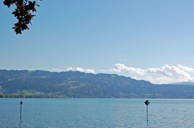 Blick von Lindau aus auf Bregenz und Pfänder