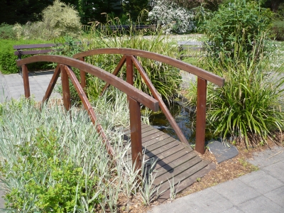 Gartenanlage Brücke im Kilian Letmathe