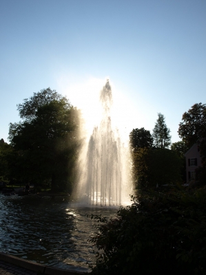 Brunnen in Baden-Baden Augustaplatz2