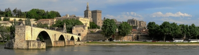 Avignon - Papstpalast und die berühmte Brücke...