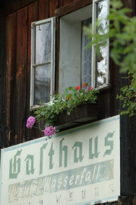 Gasthaus zum Wasserfall