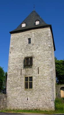Der Wehrturm am Rittersitz Gut zu Schöller
