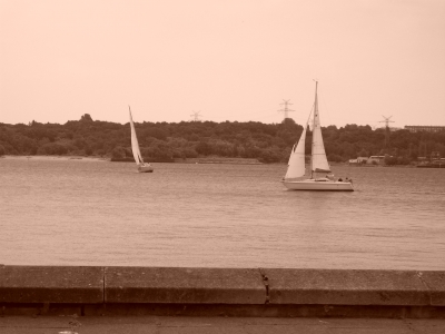 segeln in Sepia