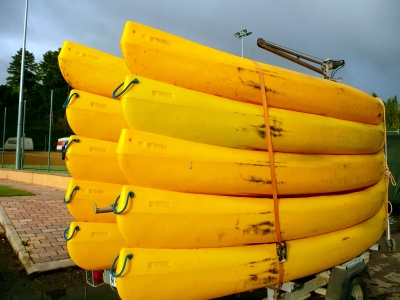 Gelbe Boote