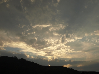 Dunkle Wolken über Weisenbach 4