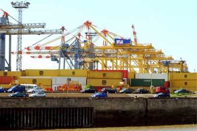 Containerverladung in Bremerhaven