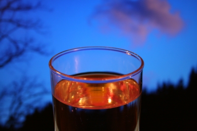Glas im Abendlicht