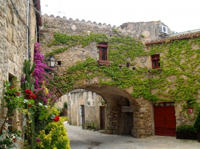 Weg in Peratallada