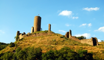 Burgruine Löwenburg zu Monreal in der Eifel