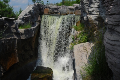 Großer Wasserfall in ZOOM GE