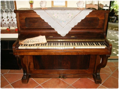 Das alte Klavier