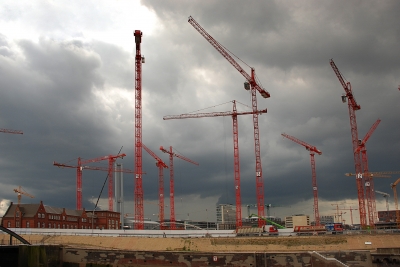 Hafencity - Himmel und Kräne