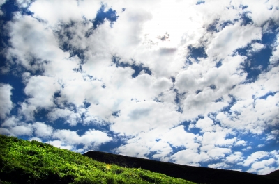 Wolken in den Bergen